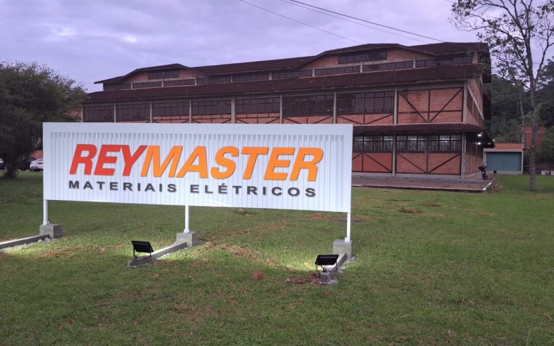 Buscando expansão de negócios, Reymaster inaugura nova unidade no polo industrial de Joinville